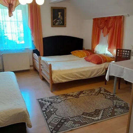 Gosciniec Zapiecek Gasthof 3*