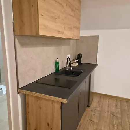 Gosciniec Zapiecek 3*